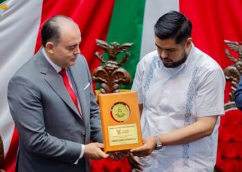 Reconoce Dayana Pérez legado ambiental de Homero Gómez en distinción póstuma