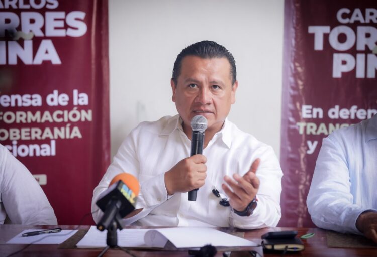 Tres mediciones colocan a Torres Piña como el político de Morena mejor posicionado