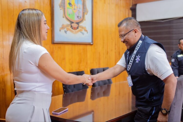 Fortalece edilesa Dayana Pérez seguridad vial en Salvador Escalante