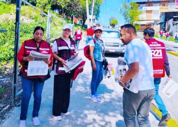 R21 y Morón informan, casa por casa, sobre transformación del país