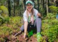 Reforesta Dayana Pérez en Agua Verde para cuidar bosques de Salvador Escalante