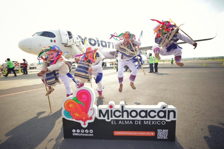 Con 18 conexiones aéreas, Michoacán se abre al turismo nacional e internacional