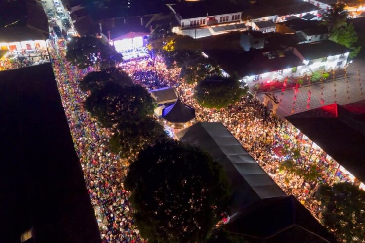 Inaugura Dayana Pérez 60 Feria Nacional del Cobre en Santa Clara