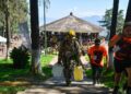 Reconoce edil Julio Arreola labor de bomberos durante el Reto Estribo 2026