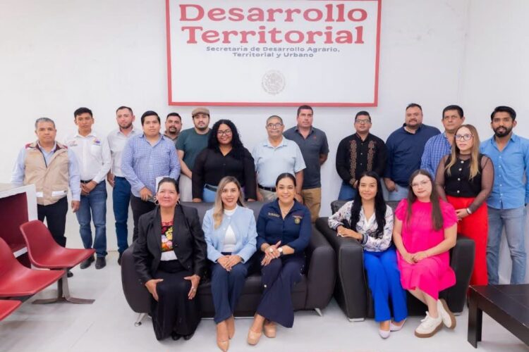 Avanza Programa Vivienda para el Bienestar en Salvador Escalante: Dayana Pérez