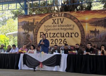 Reconoce edil Arreola compromiso magisterial en XIV Taller del Educador y Educadora Regional