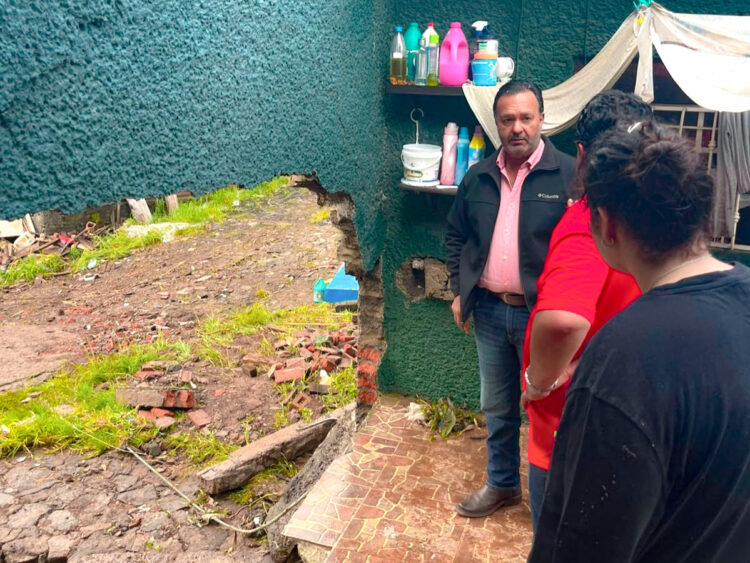 Atención inmediata de Julio Arreola en zonas afectadas por tromba en Pátzcuaro