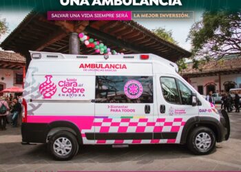 Mejora Dayana Pérez atención médica en Salvador Escalante con nueva ambulancia