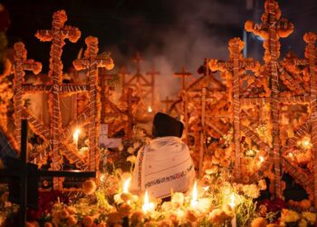 Anuncia Bedolla más de 700 actividades por tradicional Noche de Muertos