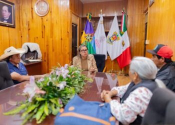 Fortalece Dayana Pérez diálogo con comunidad indígena de Villa Escalante