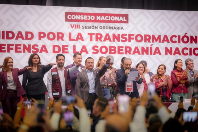 Rinde protesta Torres Piña; inicia organización de proyecto de Morena en Michoacán