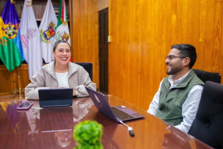 Fortalece Dayana Pérez trabajos con COFOM para proteger bosques de Salvador Escalante
