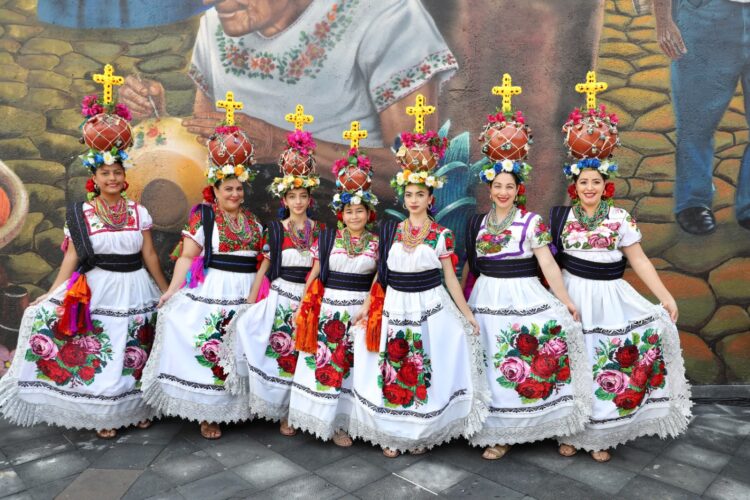 Centro Cultural Plaza La Ranita se consolida como corazón cultural de Uruapan