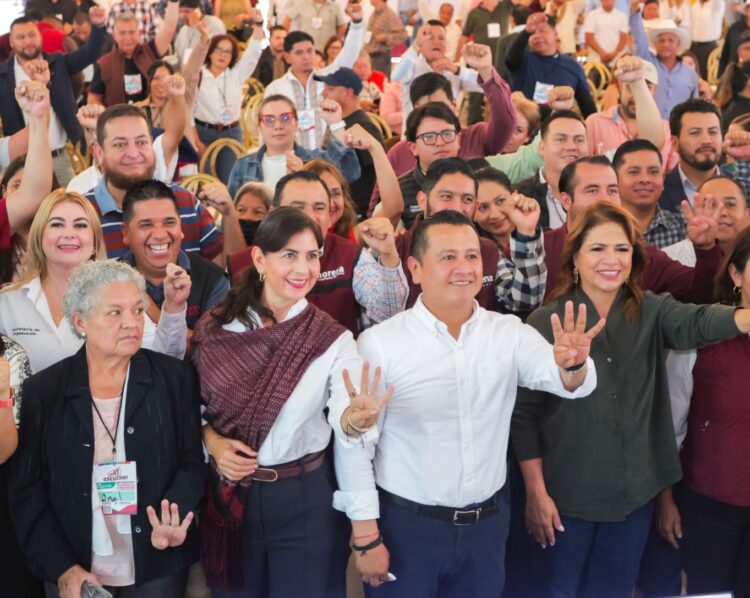Resalta Gaby Molina los avances de la 4T en Uruapan