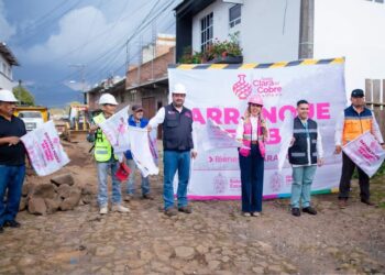 Impulsa Dayana Pérez nuevas calles con concreto en Santa Clara del Cobre