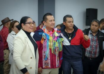 Cierran filas Torres Piña y Poder de Base en defensa de la soberanía nacional