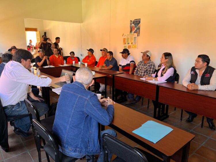 CONAFOR y Salvador Escalante atienden posibles brotes de plagas forestales